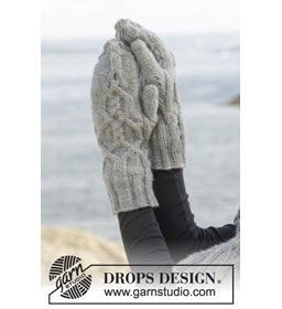 Gebreide wanten met kabels