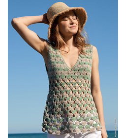 getailleerde top met v-hals gemaakt van Lana Grossa Gioia