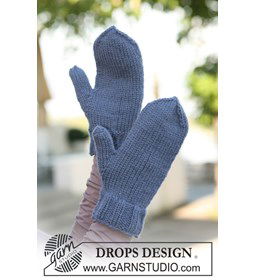 Gebreide DROPS basiswanten van Nepal.