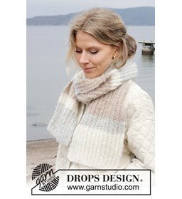 Meerkleurige sjaal gemaakt van Drops Melody