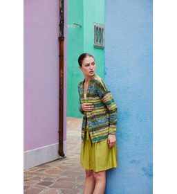 damesvest Osla met boord in gesrtekorrelsteek gemaakt van Breinaalden