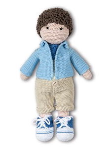 Jongetjes pop met krullend haar