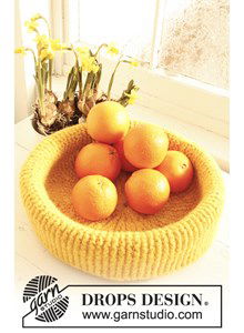 Gevilte fruitmand voor Pasen van 2 draden Eskimo