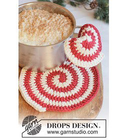 Gehaakte kerst pannenlap en onderzetter in spiraal gemaakt van Haaknaalden