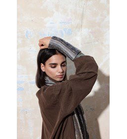 Gestreepte sjaal gemaakt van Lang Yarns Magnolia