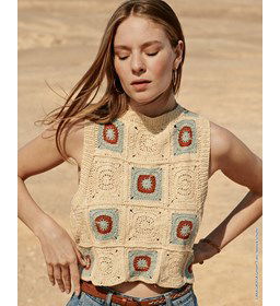 Damestop met granny squares gemaakt van Lana Grossa Linarte