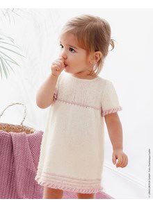 Breipatroon baby jurkje met korte mouw en streepjes gemaakt van Lana Grossa Ecopuno