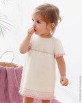 Breipatroon Baby jurkje met korte mouw en streepjes