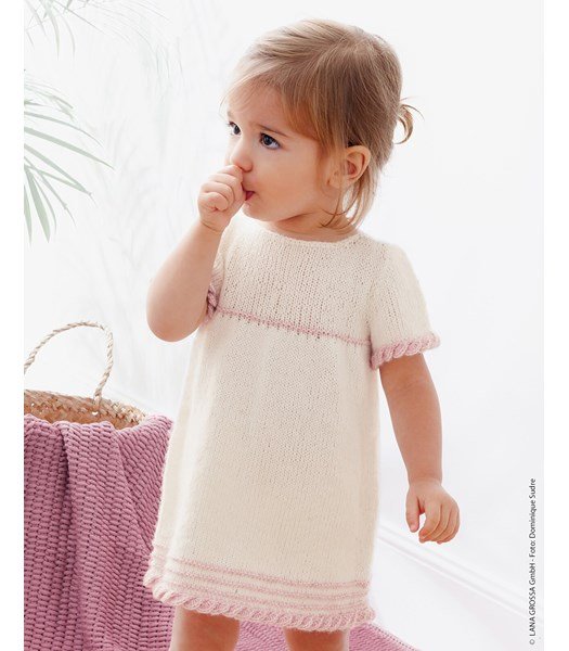Breipatroon Baby jurkje met korte mouw en streepjes