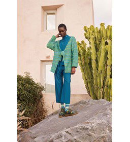 Damesvest met striksluiting Distant Shores gemaakt van Lang Yarns Wooladdicts Glamour