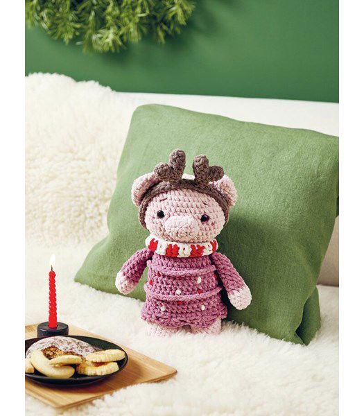 Haakpatroon Knuffel biggetje in kerststijl