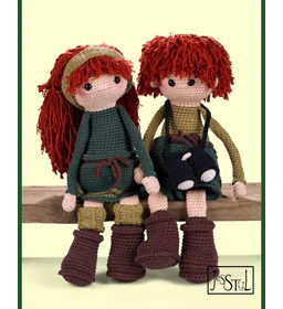 Poppenjongen Finn en Poppenmeisje Fenn gemaakt van Scheepjes Chunky Monkey