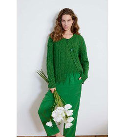 Vest met ronde hals gemaakt van Lang Yarns Ananas