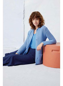 Damesvest met knoopsluiting