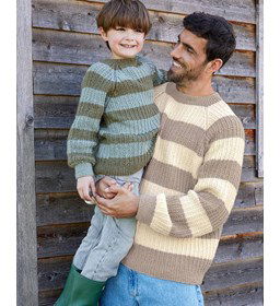 Jongenstrui met raglanmouwen gemaakt van Breinaalden zonder knop