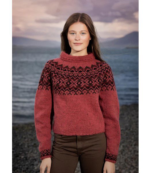 Breipatroon damestrui met opstaande halsboord