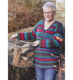 Gehaakte damestrui met V-hals gemaakt van Scheepjes Wanderlust