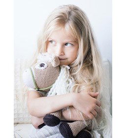 Pony gemaakt van knopen