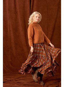 Damestrui met brede opstaande halsboord