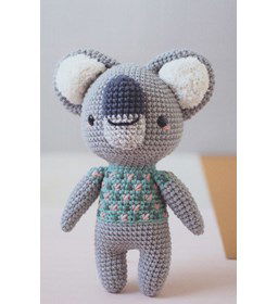 Logan Koala gemaakt van Scheepjes Catona 25 en 10 gram