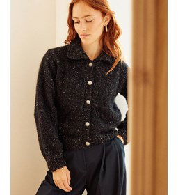 Kort damesvest Harmonie gemaakt van Rondbreinaald nr 4,5