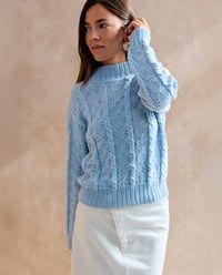 Luxe damestrui met opstaande halsboord gemaakt van Breinaalden