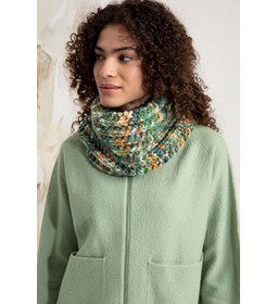 Loop sjaal grofgebreid gemaakt van Breinaalden