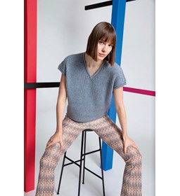 Mouwloos truitje met V-hals gemaakt van Lang Yarns Vaya