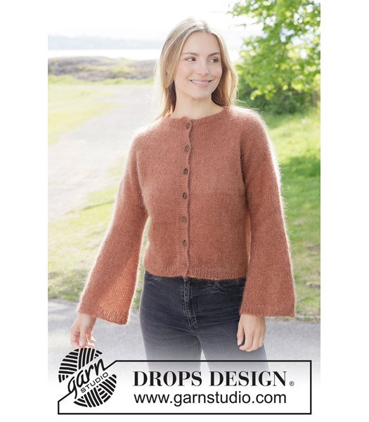 Breipatroon damesvest met raglan en klokmouwen