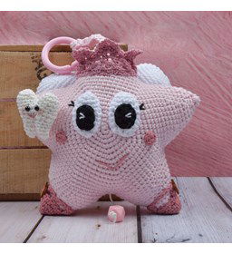 Knuffel Zeester  gemaakt van Babyartikelen en speelgoed maken