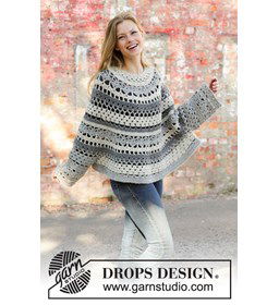 Poncho gemaakt van Drops Nepal