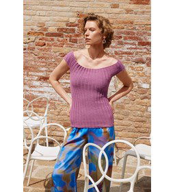 Damestop New Perspective met wijde boothals gemaakt van Rondbreinaald nr 3 - 3,25