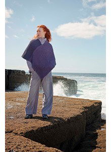 Driekleurige poncho in halfpatentsteek