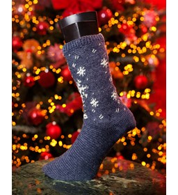 kerstsokken Falling Snowflakes gemaakt van Lang Yarns Jawoll