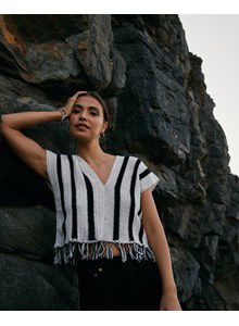 Mouwloos truitje met V-hals