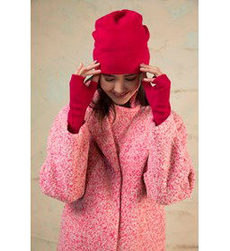 Damesmuts met hartpatroon gemaakt van Lang Yarns Cashmere Premium