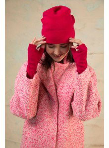 Damesmuts met hartpatroon