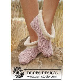 Gebreide sloffen gemaakt van Drops Nepal