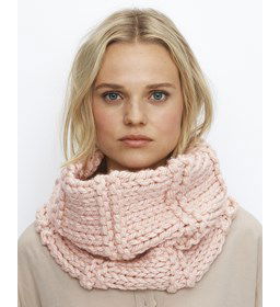 Snood gemaakt van Phildar Phil Express