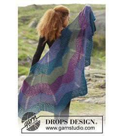 Omslagdoek gemaakt van Drops Alpaca