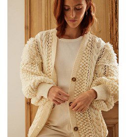 Damesvest Heloise gemaakt van Phildar Phil merinos 6