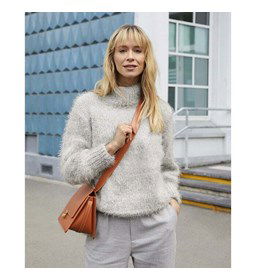 Damestrui gemaakt van Phildar Phil Amboise