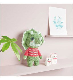 Knuffel baby Dinosaur gemaakt van Boeken Rico