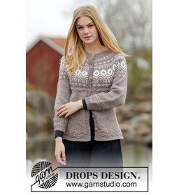 Gebreid getailleerd vest gemaakt van Drops Karisma