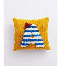 Kussen marine stijl gemaakt van Phildar Phil Charly