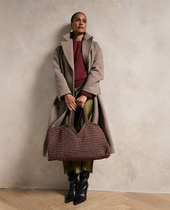 shopper Alvina