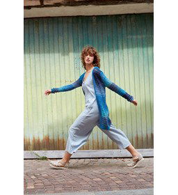 Heuplang vest met V-hals gemaakt van Lang Yarns Paradise