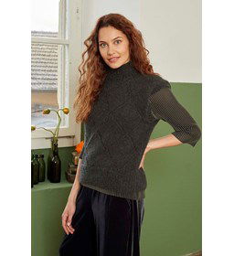 Dames spencer met ruitpatroon gemaakt van Lang Yarns Malou Light uni en color