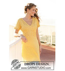 DROPS jurk van Muskat gemaakt van Drops Muskat