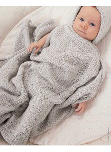 Babydeken in geblokt kabelpatroon